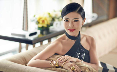 僑鑫治療儀適合男性。     現(xiàn)代社會(huì)對(duì)男性的摧殘可想而知，應(yīng)酬，家庭生活壓力。導(dǎo)致男性越來(lái)越不注意自己的身體健康，越來(lái)越不按時(shí)吃飯，胃痛，疲勞，力不從心已經(jīng)是常有的事了。治療儀呢，可以促進(jìn)生長(zhǎng)代謝，減輕疲勞，對(duì)胃功能低下、消化不良者具有保健的作用。